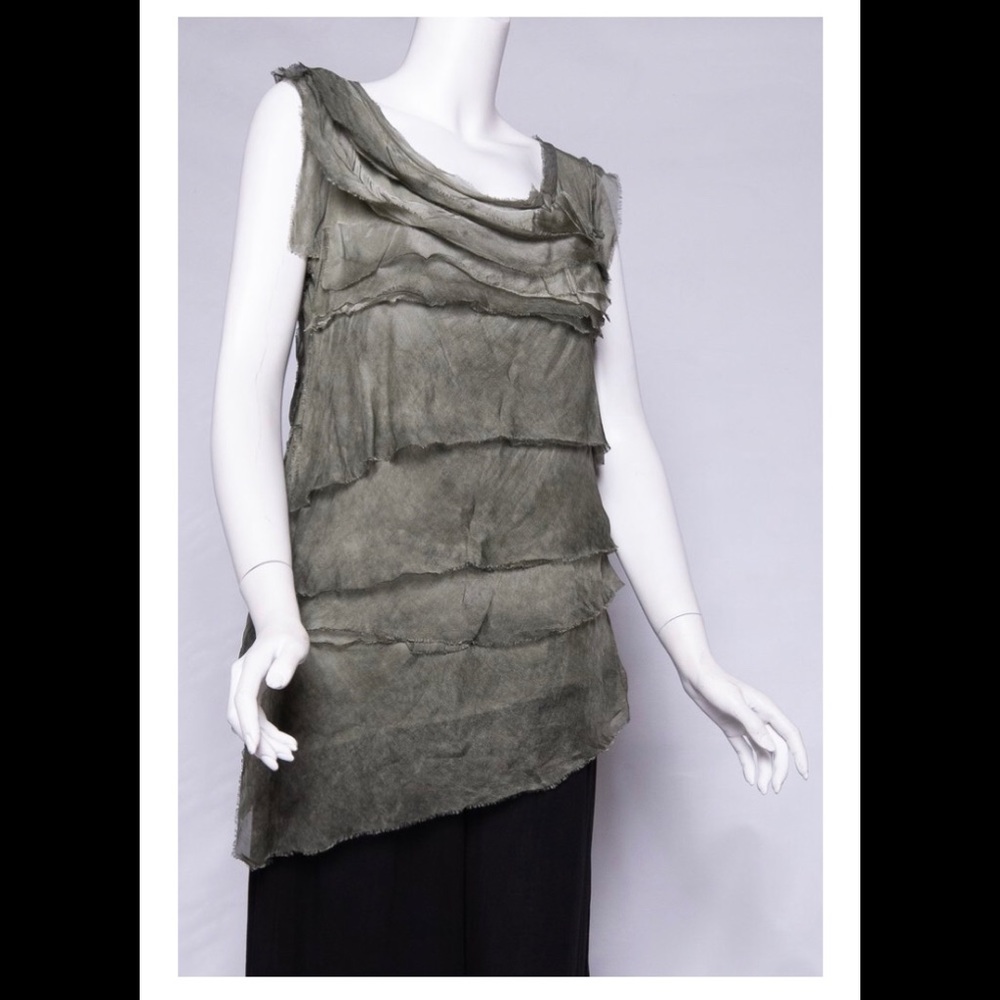 Arianna Sleeveless Silk Ruffle Top